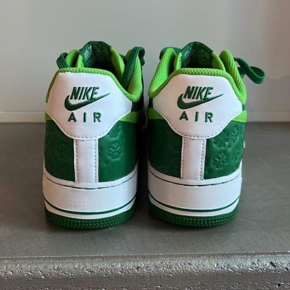 Nike Air Force 1 Low St. Patrick's Day 2021 Sneakers - Picture 4 of 13